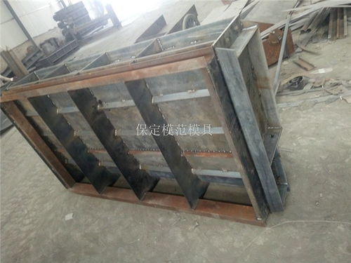 桥梁遮板钢模具的专业制造商 保定模范模具解析